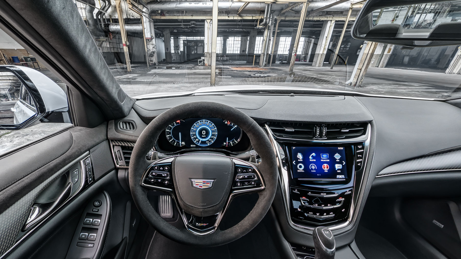 360-Grad-Bilder vom Interior verschiedener Fahrzeuge (Audi, Mercedes, Kia,  Cadillac und Chevrolet